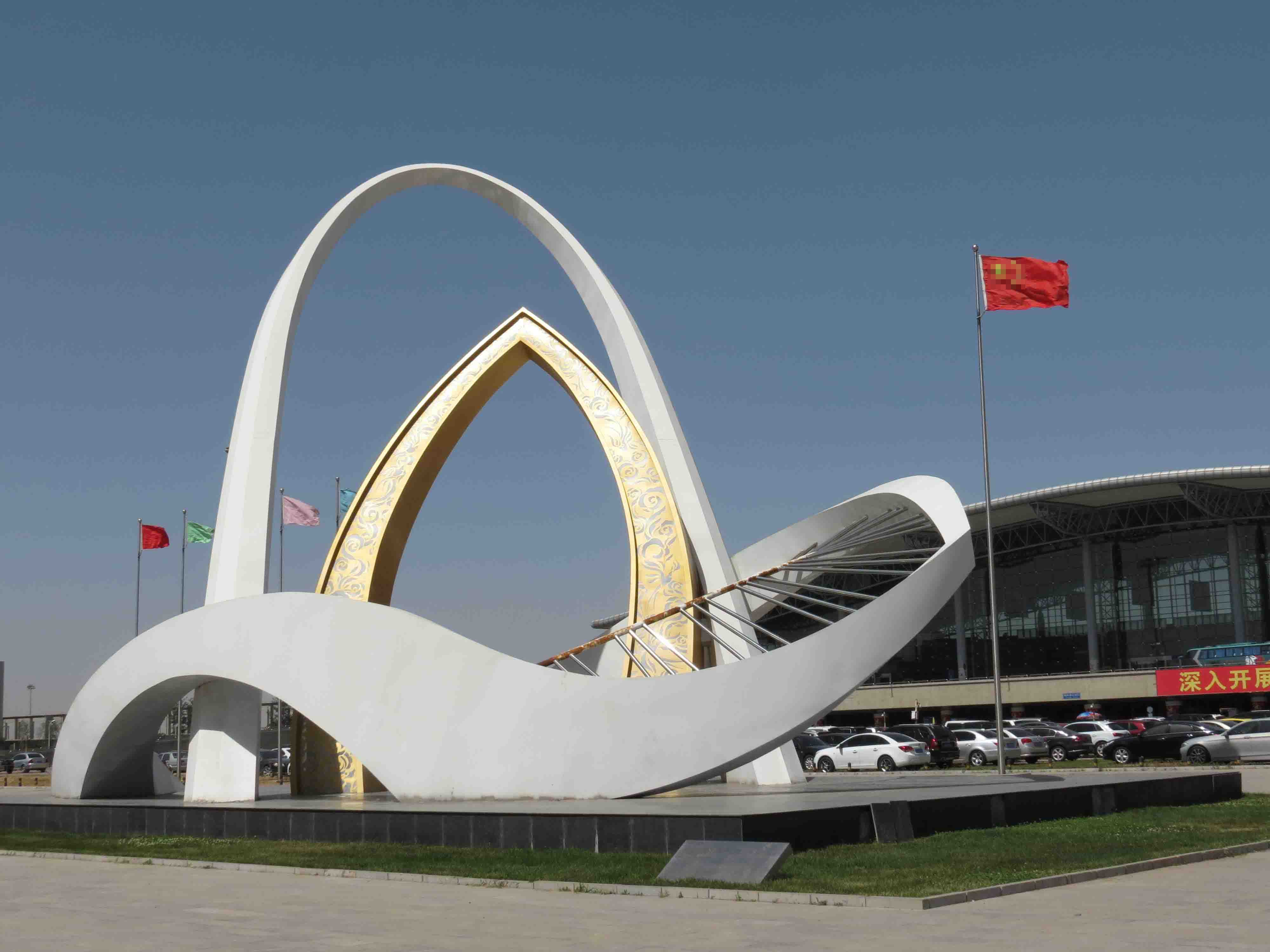 機(jī)場景觀雕塑，機(jī)場不銹鋼標(biāo)志，廣場大型標(biāo)志